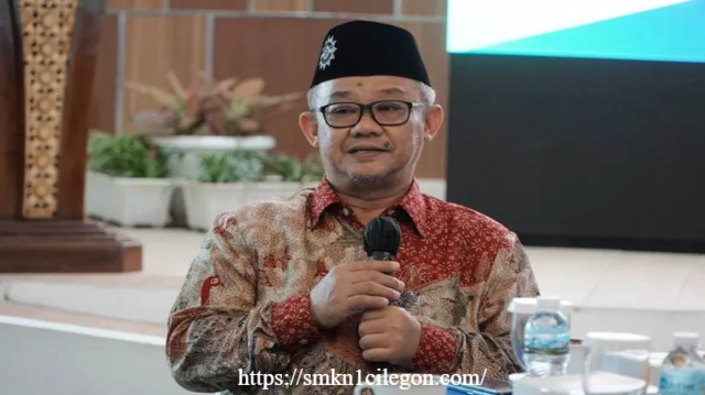 Abdul Mu’ti Menteri Pendidikan Dasar dan Menengah yang Baru